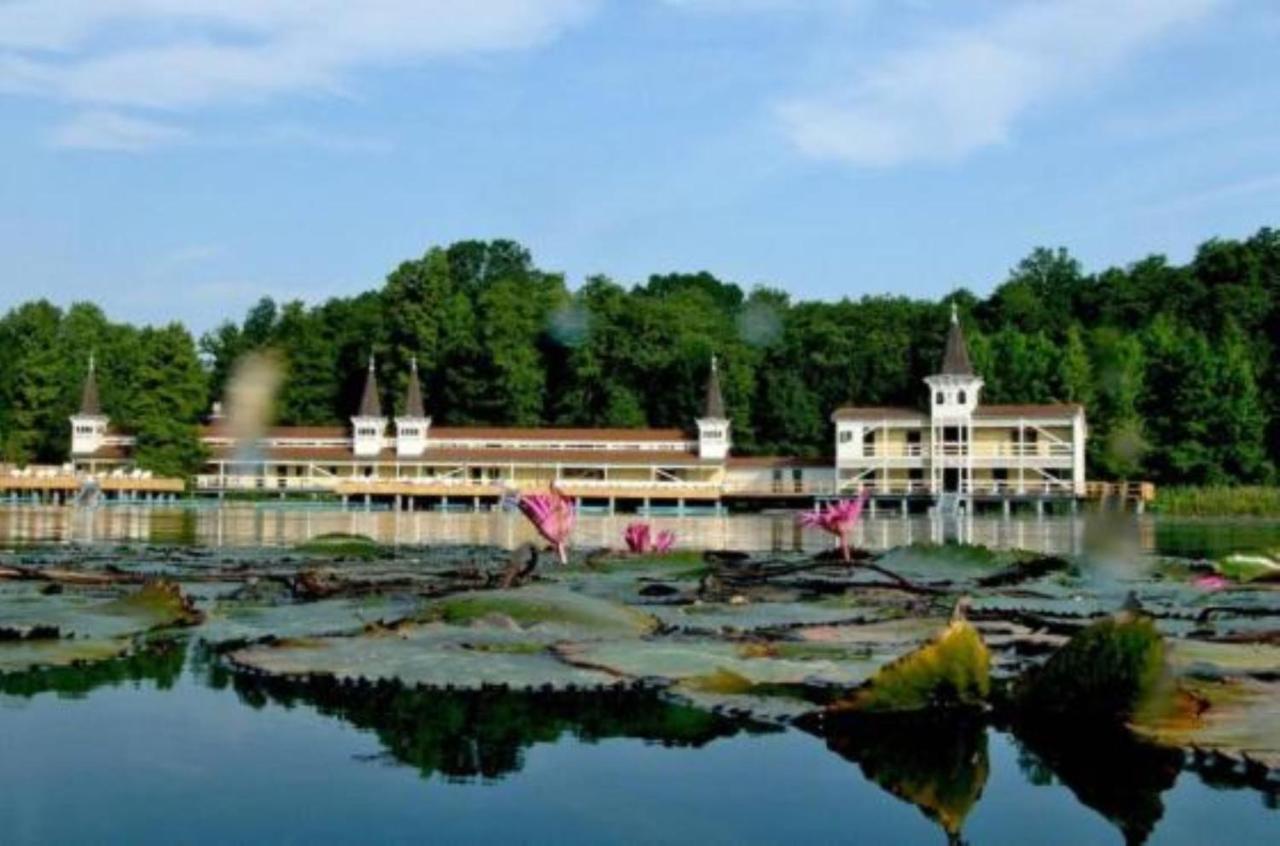 Marietta Apartman Hévíz Buitenkant foto